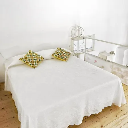 L'Angolo Di Laura Comfortable Rooms Guest house