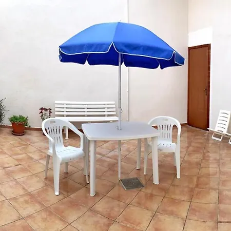 Guest house L'Angolo Di Laura Comfortable Rooms