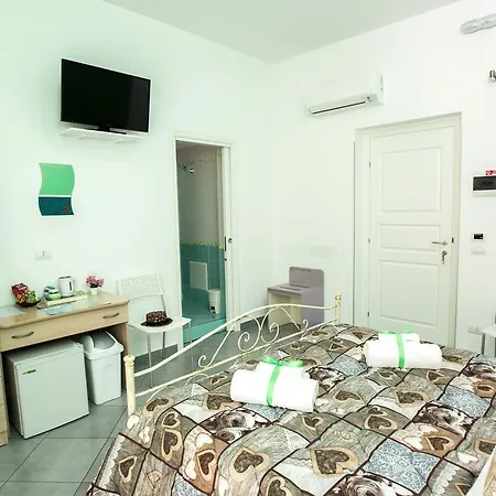 Guest house L'Angolo Di Laura Comfortable Rooms